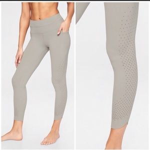 ATHLETA Affirmation 7/8 Tight Leggings- Sz M